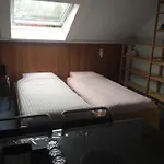 Cozy In Residential - Free Parking 3*