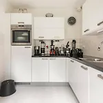Cozy In Residential - Free Parking 3*
